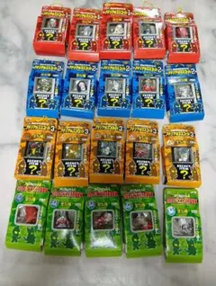 ウルトラマンシリーズ　プチリアルマスコット1〜4 全20種セット