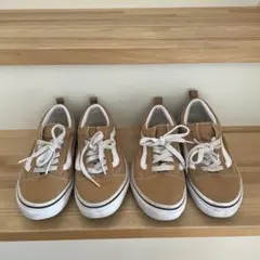 Item thumbnail for item daee6f59-aeaa-45bd-8399-9f6a41c64f35