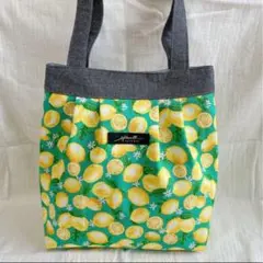 ミント系レモン柄☆タック入りトートバッグ