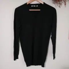 【美品】 ユニクロ コットンナイロン Vネックセーター Lサイズ ブラック
