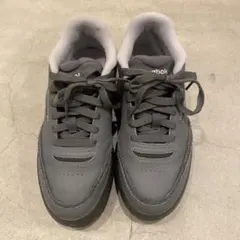 リーボック　クラブシー エクストラ / CLUB C EXTRA スニーカー