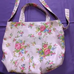＃手作り大好き、使わないエプロンで リメイク花柄エコバッグ ピンク系 4ポケットのサムネイル
