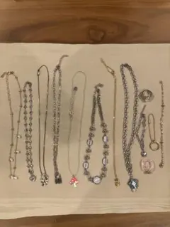 金属製ネックレスセット　多様なデザイン