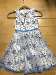 mezzo piano 花柄刺繍ドレス ブルーのサムネイル