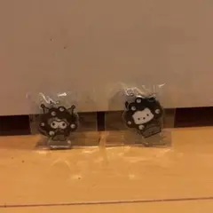 ミャクミャク サンリオ なりきりアクリルチャーム クロミ ポチャッコ 2点セット