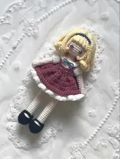 金髪の女の子　あみぐるみ