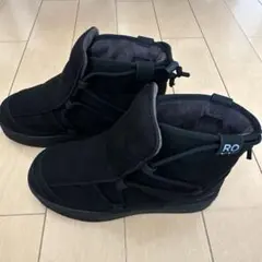 ROXY　ロキシームートン防水厚底ショートブーツ　黒