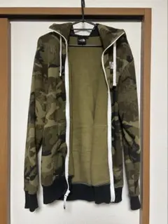 THE NORTH FACE 迷彩フルジップパーカー