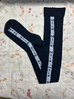 MILK ロゴ　ライン ソックス ブラック　靴下　オーバーニー　ニーハイ
