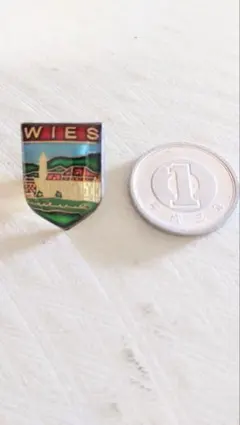 Item thumbnail for item 9bf54e27-597e-4065-b627-d6fadbc21369