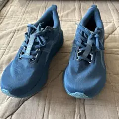 アシックス NOVABLAST 5