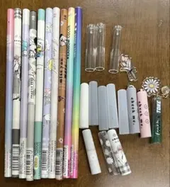子ども用文具セット 10本の鉛筆とキャップ14つ