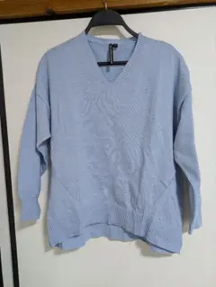 No.917　HK WORKS LONDON Vネックニット Ｌ　ライトブルー