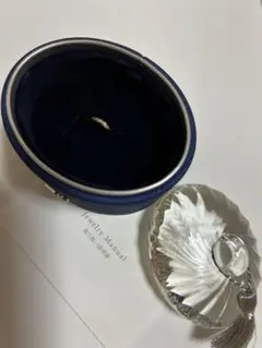 イヤーカフ