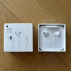 Apple EarPods with Lightning Connectorのサムネイル