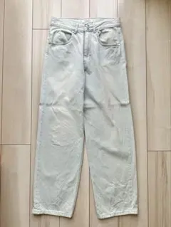 ストレートワイドデニム　beauty&youth