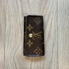 ルイヴィトン モノグラム ４連キーケース ミュルティクレ４ キーケース