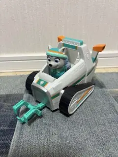パウパトロール　エベレスト　人形　乗り物　パウパト