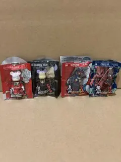 ガンダム　ベアブリック　フィギュア4体セット