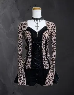 フェアリーグランジ y2k ダークコア 平成ギャル ヒョウ柄 編み上げ トップス