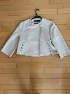 ZARA ホワイト ノーカラージャケット S