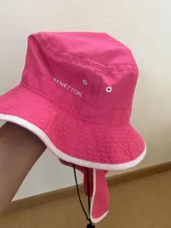 BENETTON ベネトン 子供用  ひも付き 首元日除け UVカット 無地