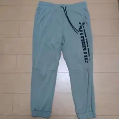 エイチ・アンド・エム ロゴ入りフリースパンツ