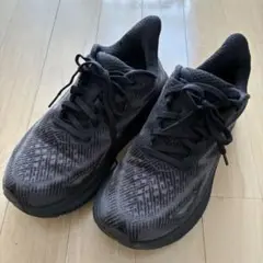 HOKA クリフトン9 ランニングシューズ