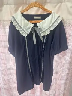 axes femme POETIQUE 半袖ブラウス 襟刺繍 リボン
