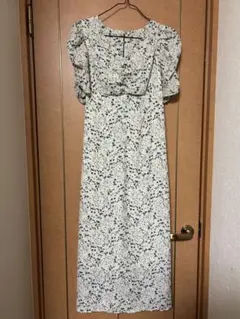 GRL 花柄バックリボンVネックワンピース[mc015] アイボリー