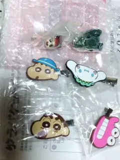 クレヨンしんちゃん つまんでつなげてマスコットとヘアクリップ　こじこじシナモン