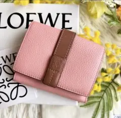 LOEWE ロエベ　財布　ウォレット ピンク　美品