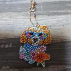 ダイヤモンドアートキーホルダー完成品 メガネかけた犬1