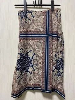 トゥモローランド　スカート