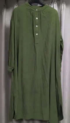 ゆったり　バンドカラー　グリーン　抹茶　コーデュロイ　ワンピース　チュニック