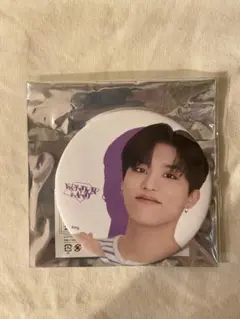 TREASURE WONDERLAND 缶バッジ ジョンウ