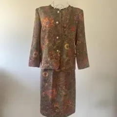レトロ　花柄　ノーカラージャケット　スカート　セットアップ　花柄ボタン　肩パッド