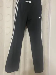 adidas ブラックジャージ サイドストライプ