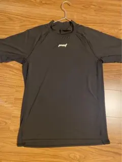 pvot トレーニングシャツ
