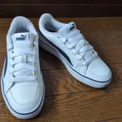 Puma ホワイト ブラック スニーカー