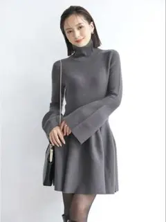 アニュアンス　フレアーミニニットワンピース