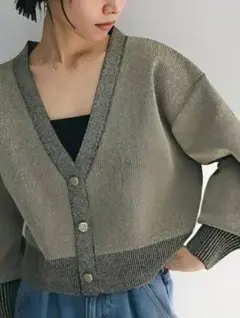 【試着のみ】ELENCARE DUEショートカーディガン