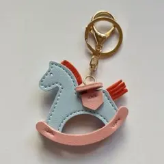クロエ Chloe 馬のチャーム キーホルダー - メルカリ