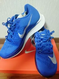 NIKE【新品未使用】ウィメンズ　ズームフライ☆25cm
