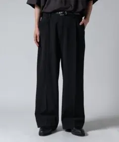 【新品未使用】Lui's ワイドストレートパンツ　スラックス ブラック Sのサムネイル