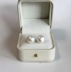 14kgf 大粒淡水パールピアス