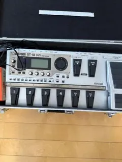 BOSS / GT-10 +キャリングケース付き中古美品! 中古】BOSS GT-10 ギター用マルチエフェクター ソフトケース付き