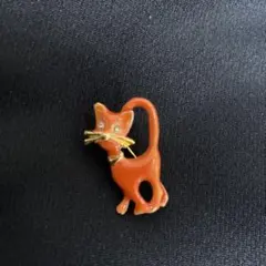 猫　ブローチ　⭐️最終値下げ