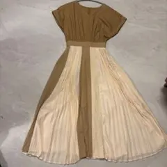 RACEA 異素材プリーツワンピースのサムネイル