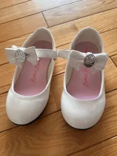 ビビディバビディブティック　ホワイトリボン付きフォーマルシューズ　20cm